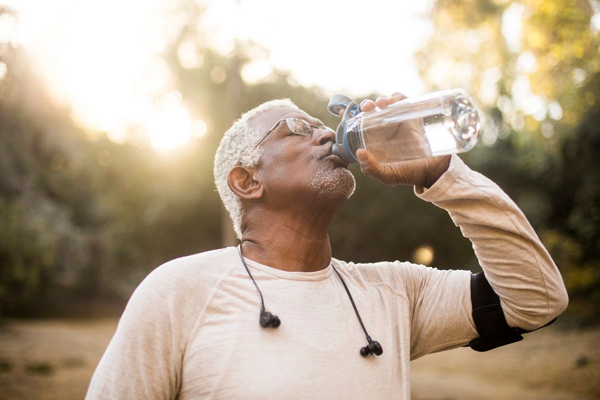 hydrate and help oral health